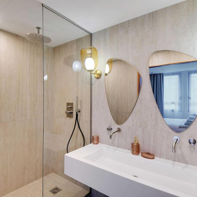 Elegant apartment - 3BR 8P - Arc de Triomphe - Three-Bedroom Apartment - 7