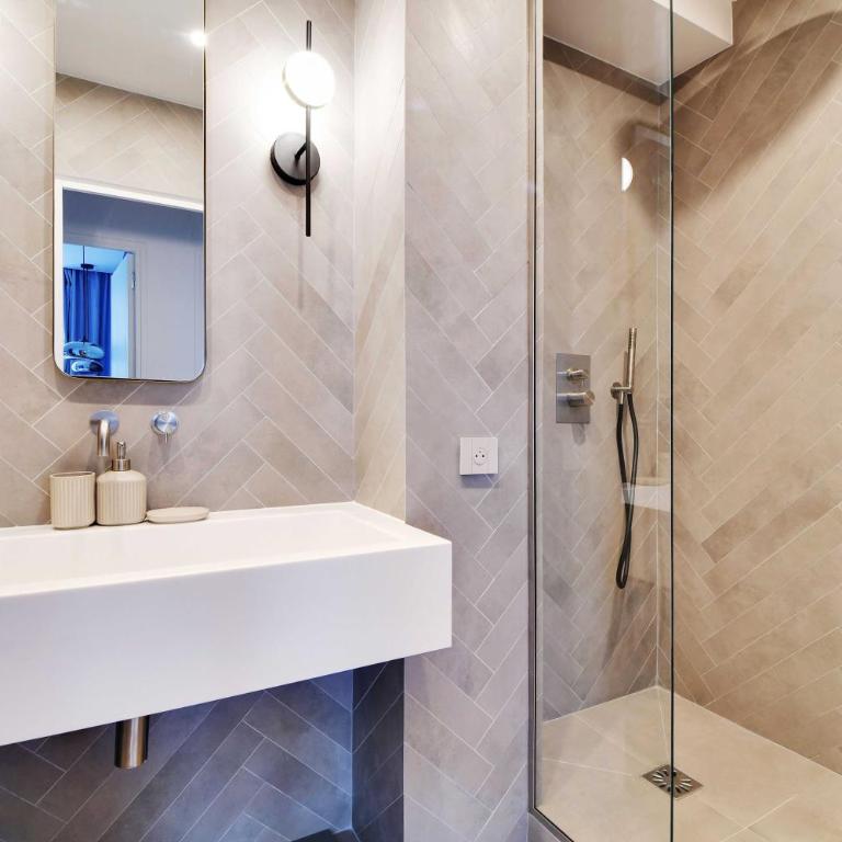 Elegant apartment - 3BR 8P - Arc de Triomphe - Three-Bedroom Apartment - 6
