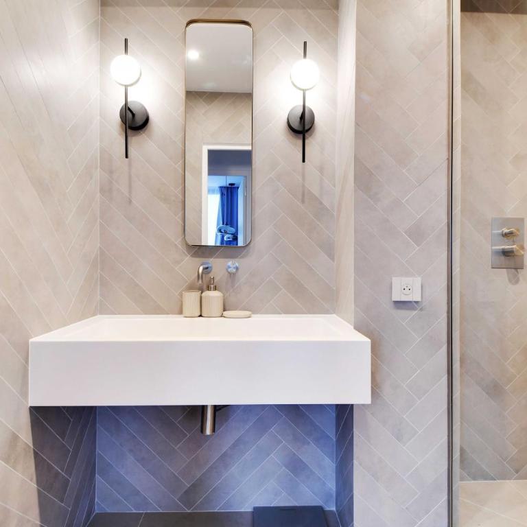 Elegant apartment - 3BR 8P - Arc de Triomphe - Three-Bedroom Apartment - 15
