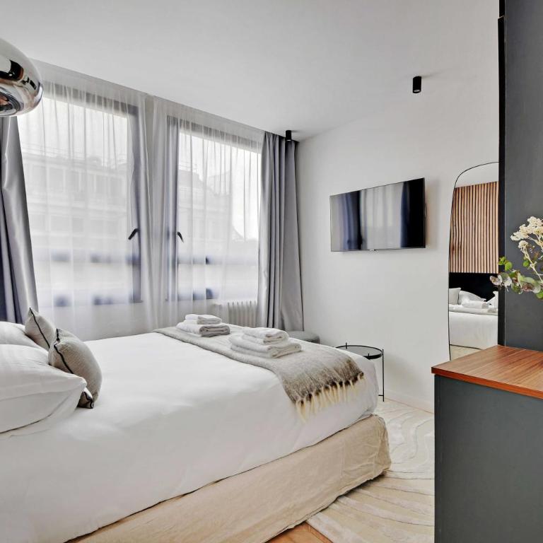 Elegant apartment - 3BR 8P - Arc de Triomphe - Three-Bedroom Apartment - 23
