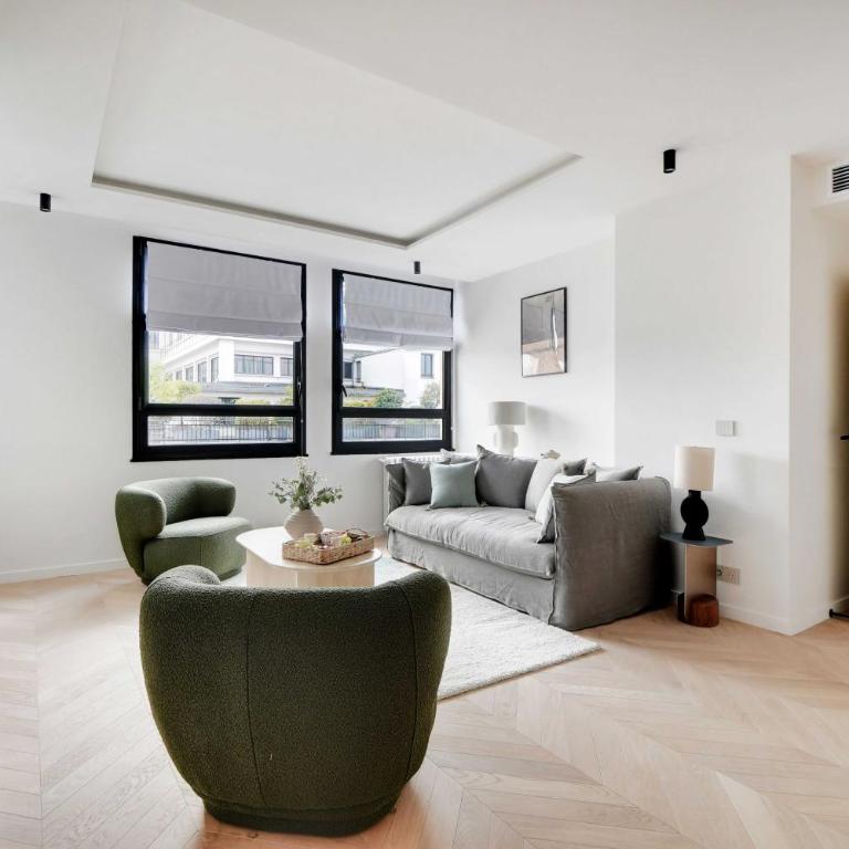 Elegant apartment - 3BR 8P - Arc de Triomphe - Three-Bedroom Apartment - 3