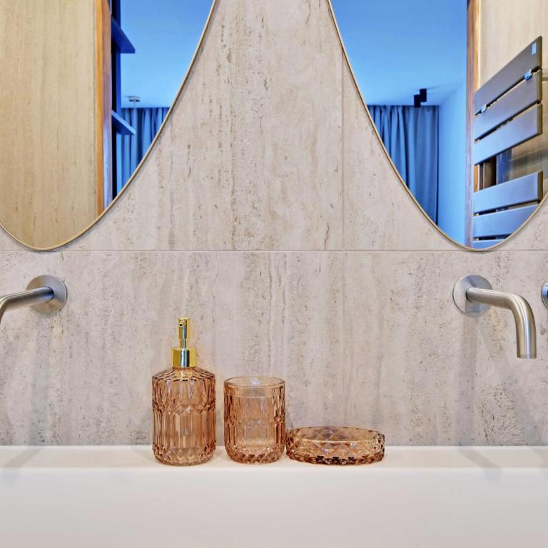 Elegant apartment - 3BR 8P - Arc de Triomphe - Three-Bedroom Apartment - 8