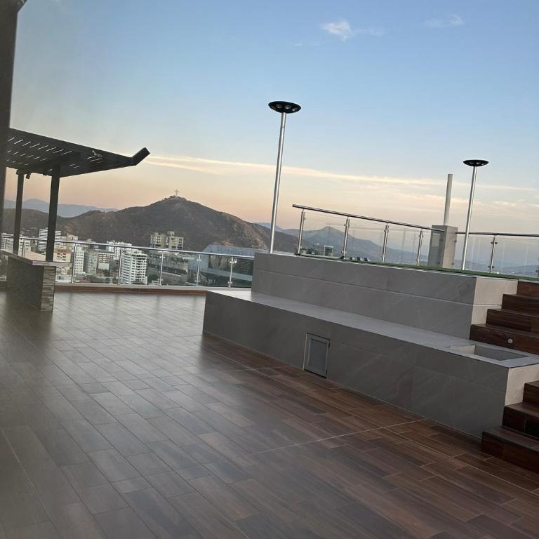 Departamento de lujo domotizado en la mejor zona de Cochabamba, frente al Paseo Aranjuez - Two-Bedroom Apartment - 2