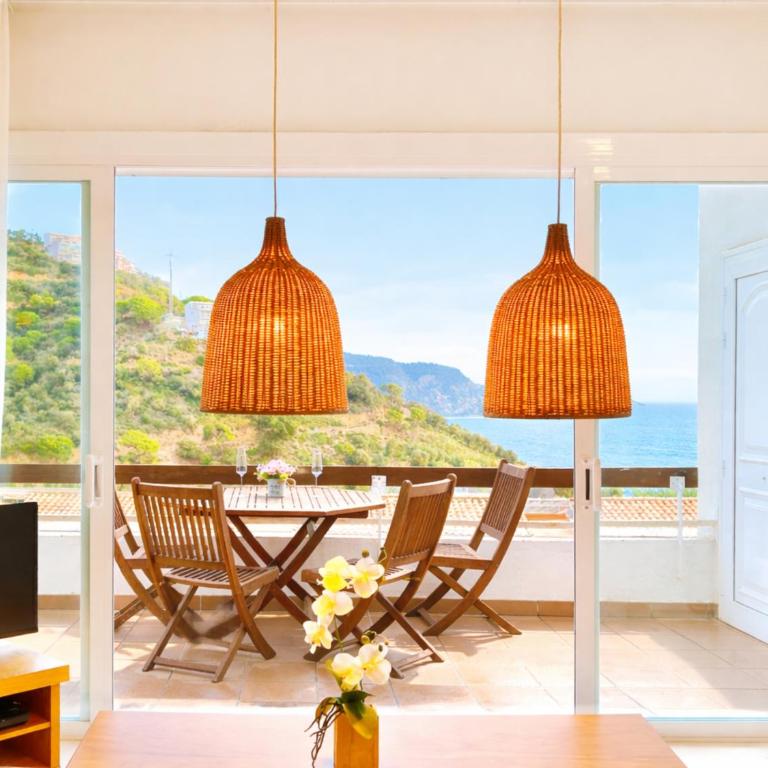 Luxury Duplex - 2 Terraces - Private Beach - Apartamento de 2 dormitorios con vistas al mar - 4