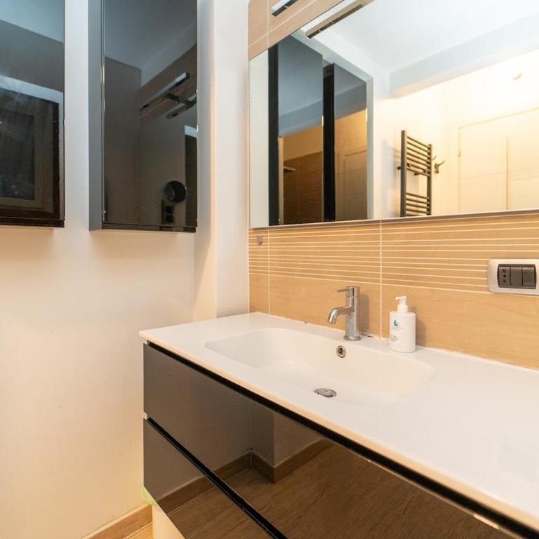 Three-room apartment in the heart of Milan - Appartamento con 1 Camera da Letto - 35