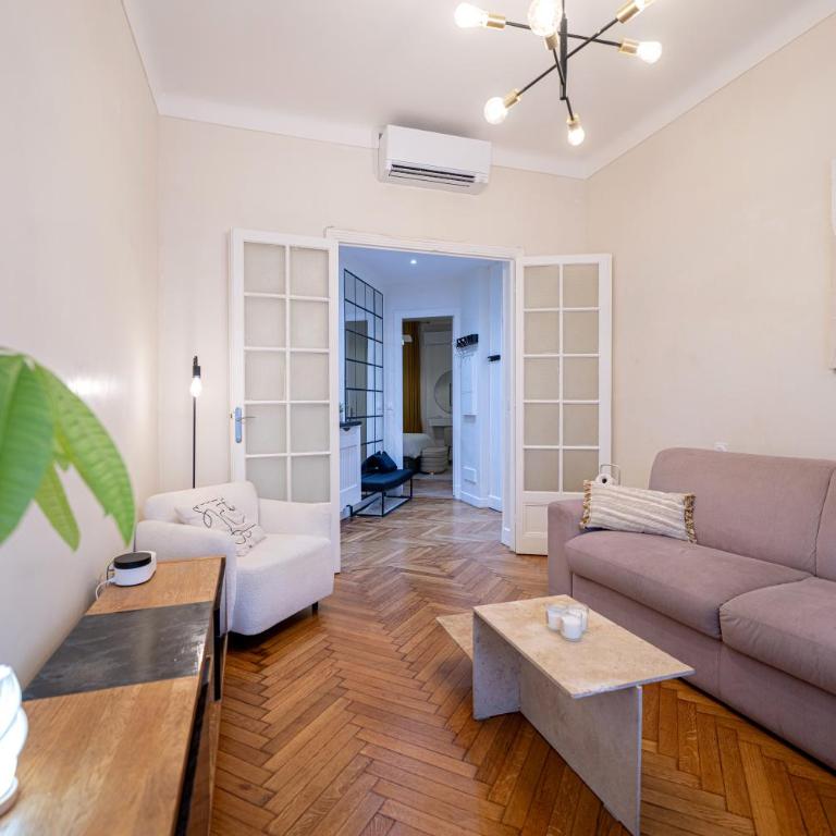 Grand 2P 52m2 Centre Nice-Gare 3min-Clim-6 Pers-Plage 8min - Appartement 1 Chambre - 1