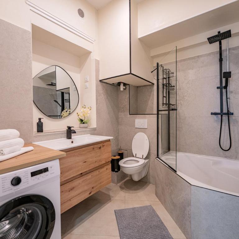 Grand 2P 52m2 Centre Nice-Gare 3min-Clim-6 Pers-Plage 8min - Appartement 1 Chambre - 10