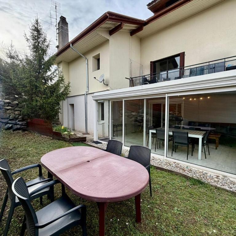 Charmant T3 avec jardin & véranda Idéal famille - Appartement 2 Chambres - 5