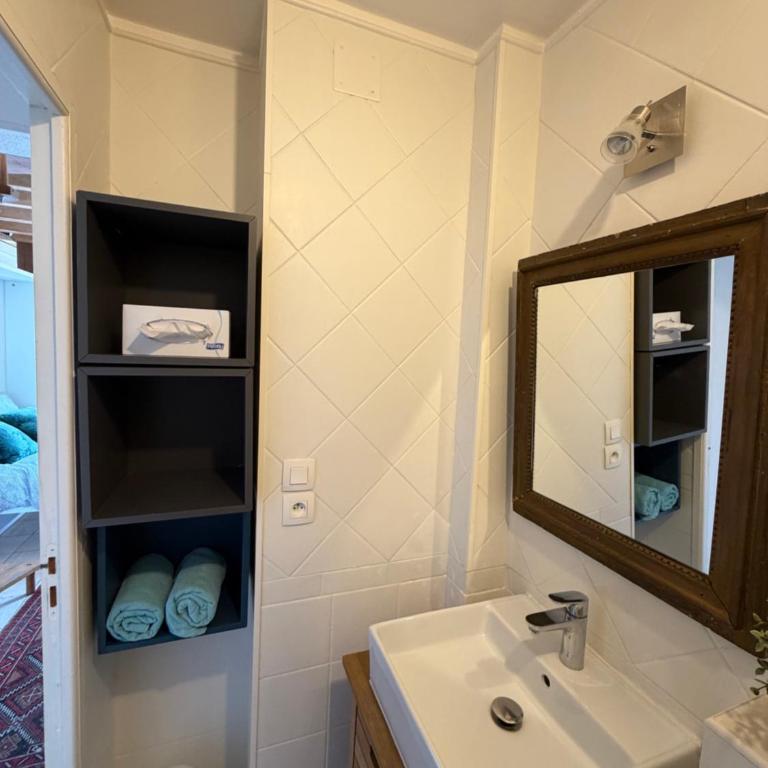 Le Cocon des Thermes - One-Bedroom Apartment - 11