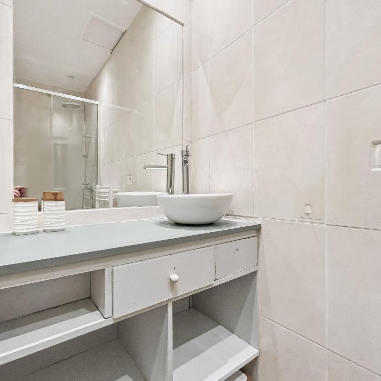 Appartement moderne et lumineux avec parking privé - Appartamento con 1 Camera da Letto - 20