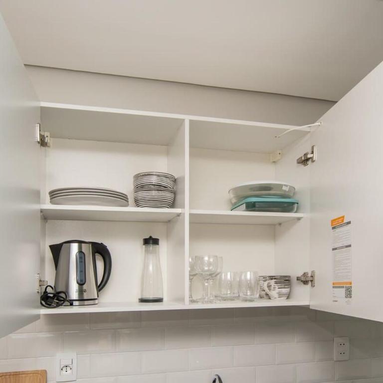 Modern 1BR in Prime Area Pool Gym - Apartment - 25