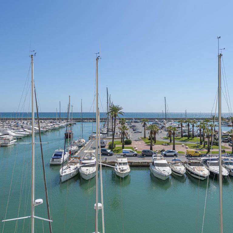 WintowinRentals Premium Apartment with Terrace and Stunning Views in Puerto Marina - Apartamento de 2 dormitorios - 76