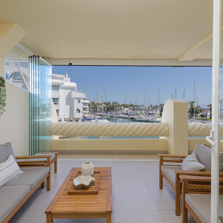 WintowinRentals Premium Apartment with Terrace and Stunning Views in Puerto Marina - Apartamento de 2 dormitorios - 32