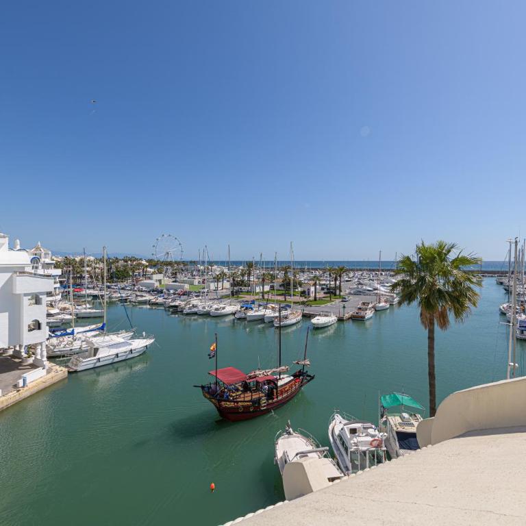 WintowinRentals Premium Apartment with Terrace and Stunning Views in Puerto Marina - Apartamento de 2 dormitorios - 74