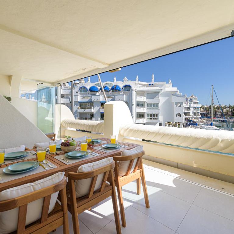 WintowinRentals Premium Apartment with Terrace and Stunning Views in Puerto Marina - Apartamento de 2 dormitorios - 16
