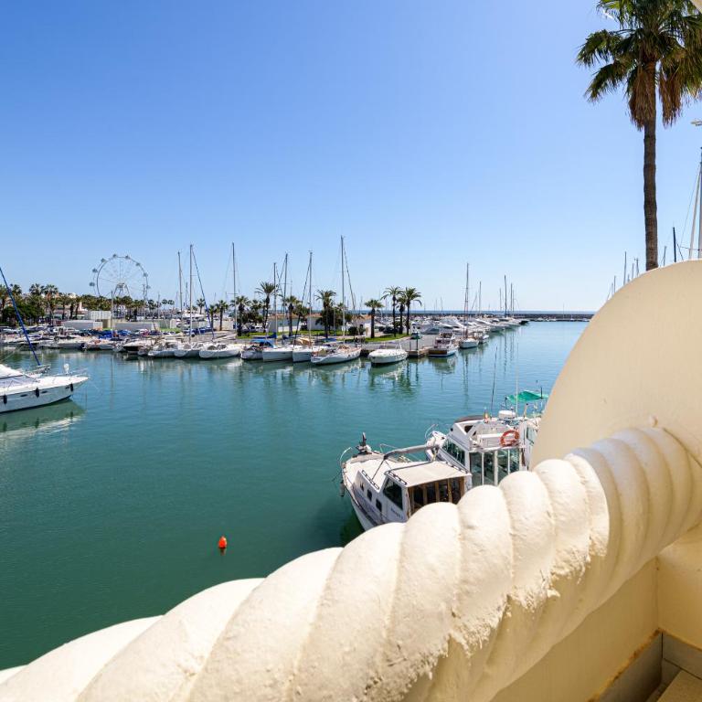 WintowinRentals Premium Apartment with Terrace and Stunning Views in Puerto Marina - Apartamento de 2 dormitorios - 18