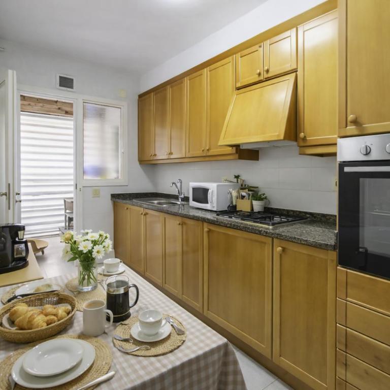 Brunasmar – Piscina, Parking y Centro Tossa - Apartamento de 2 dormitorios - 4
