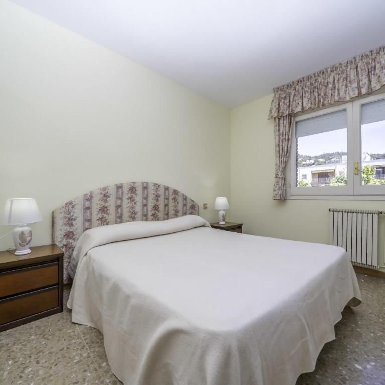 Brunasmar – Piscina, Parking y Centro Tossa - Apartamento de 2 dormitorios - 10