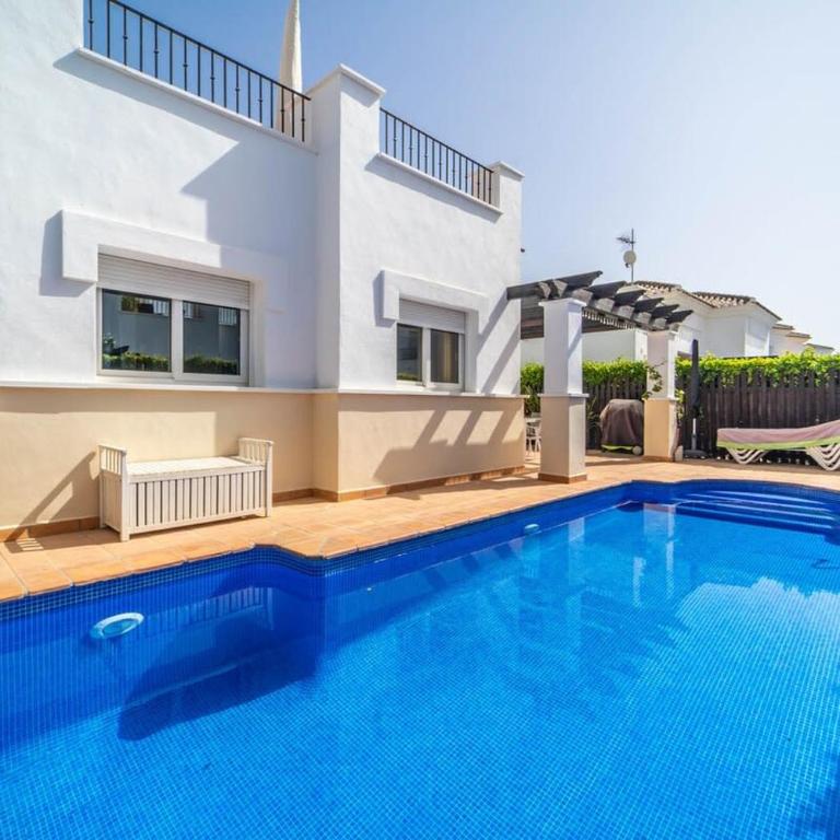 Villa with Private Pool - LO4LT - Villa - 1