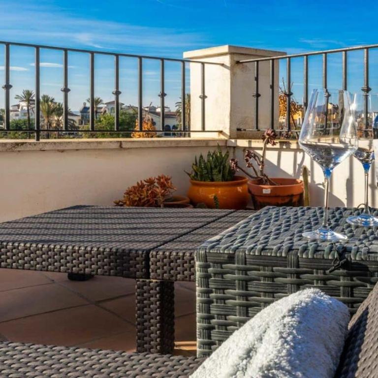 Bright Apartment with Large Terrace - MO4223LT - Apartamento - 6