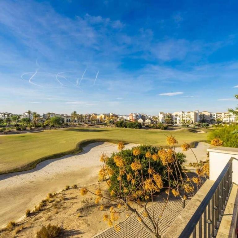 Bright Apartment with Large Terrace - MO4223LT - Apartamento - 10