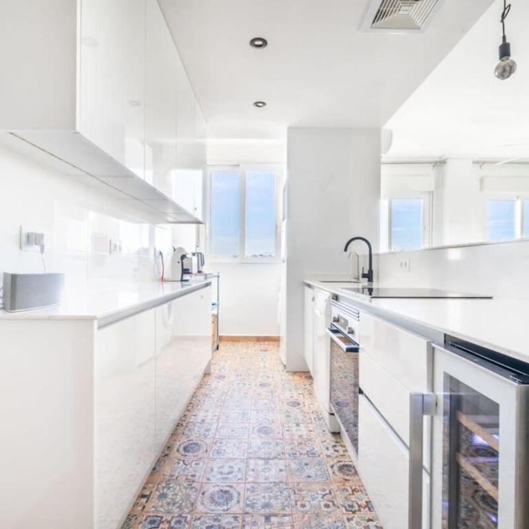 Bright Apartment with Large Terrace - MO4223LT - Apartamento - 16
