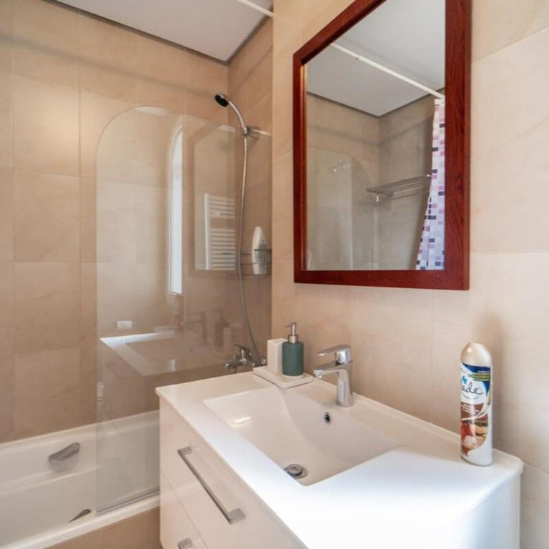 Quiet Two Bedroom Apartment2 - RA2521LT - Apartamento - 7