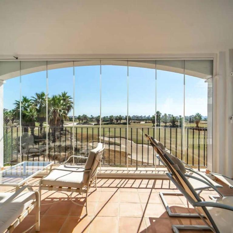 Lovely Apartment with Wrap Around Terrace Golf Views - AO1713LT - Apartamento - 1