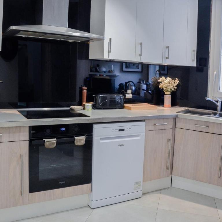 Elegant 2BR Retreat in the 9th - Appartamento - 8