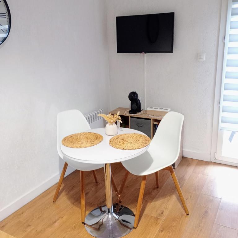 Appartement proximité gare - Apartment mit 1 Schlafzimmer - 1