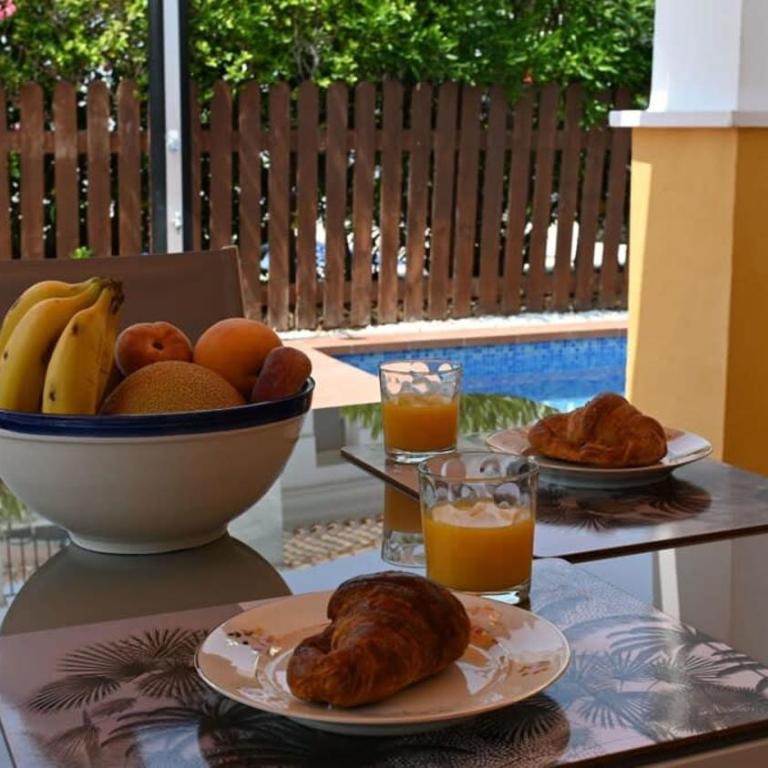 Private Villa with pool - CA3LT - Villa - 9