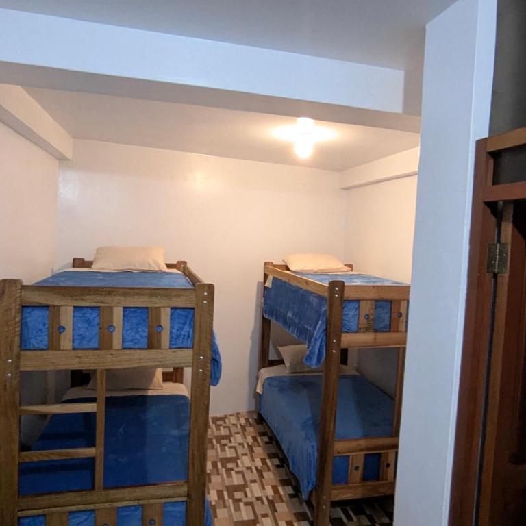 Aguilar Apaza shared Room - Cama en habitación compartida mixta de 4 camas - 2