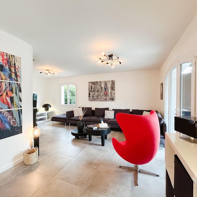 Belle maison familiale avec piscine à Six-fours - Maison 3 Chambres - 22