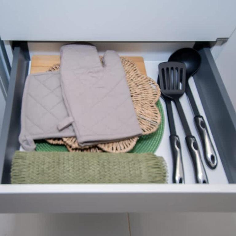 Sunny 1BR in Prime Asuncion Pool & Gym - Apartment - 22