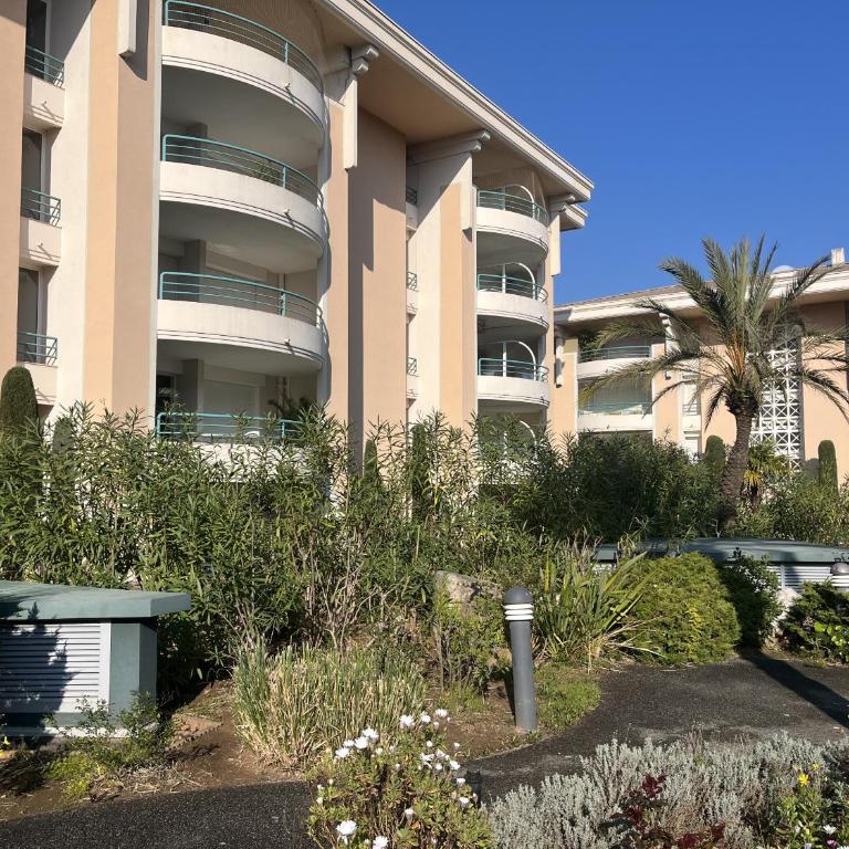 Port Frejus, le Cesaree, Exceptionnel T3 - Appartamento - 34