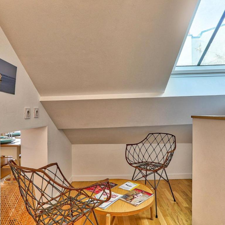 Duplex lumineux & calme - Le Marais Proche Métro 8 - Jungle Loft - Appartement en Duplex - 6