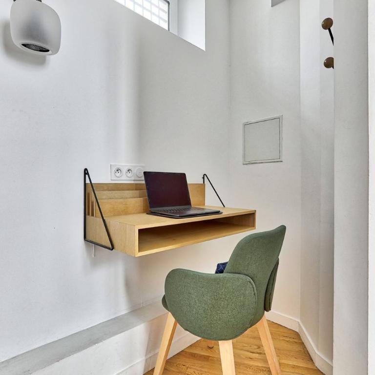 Duplex lumineux & calme - Le Marais Proche Métro 8 - Jungle Loft - Appartement en Duplex - 9