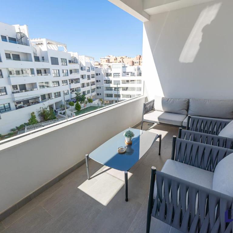Casa Figaro - 2BR Pool Balcony w Playground - Apartamento - 20