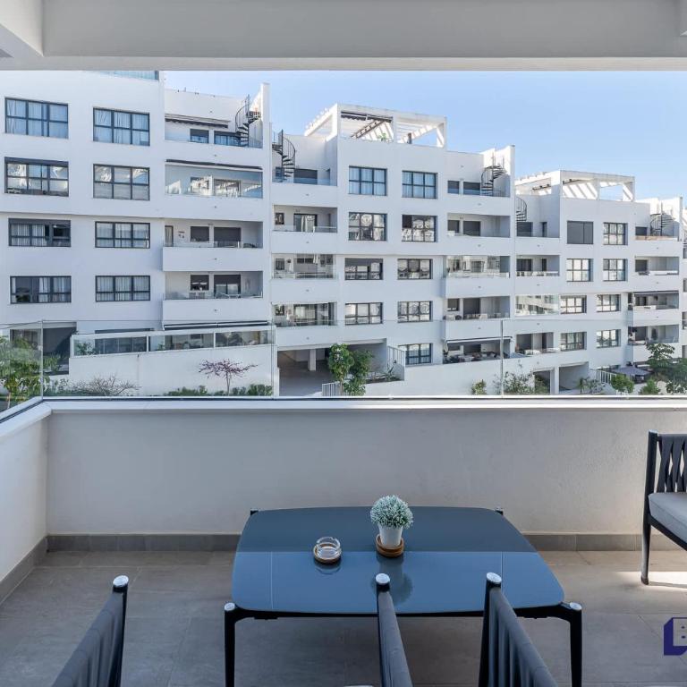 Casa Figaro - 2BR Pool Balcony w Playground - Apartamento - 25