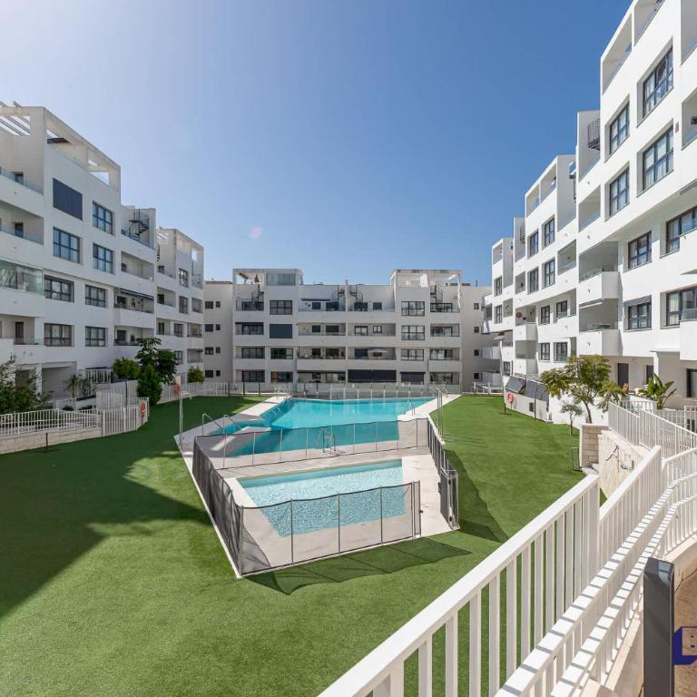 Casa Figaro - 2BR Pool Balcony w Playground - Apartamento - 14