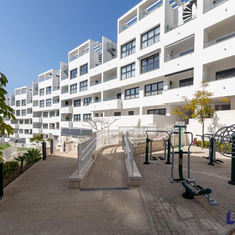 Casa Figaro - 2BR Pool Balcony w Playground - Apartamento - 8