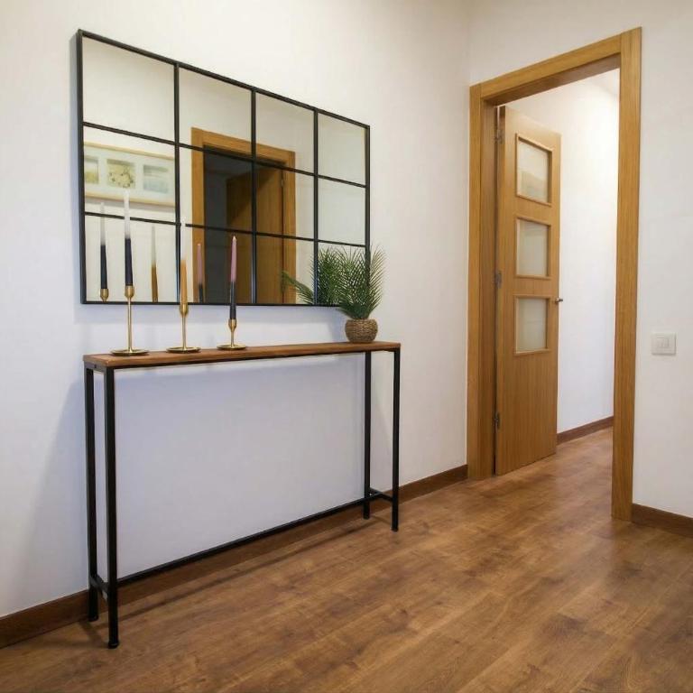 Family apartment with 3 bedrooms for 4 in Eixample - Three-Bedroom Apartment with Balcony - 19