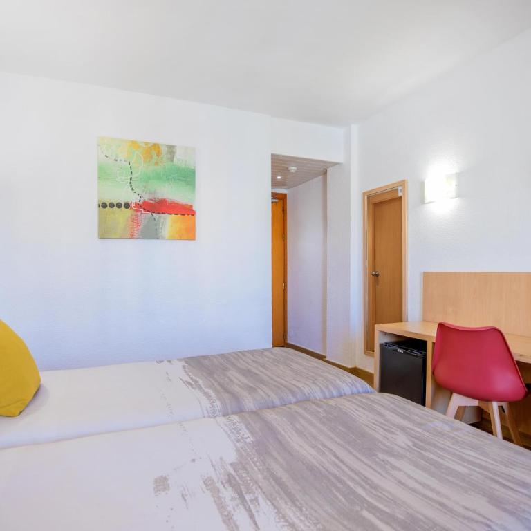 Hotel Servigroup Pueblo Benidorm - Habitación Doble - 1 o 2 camas - 4