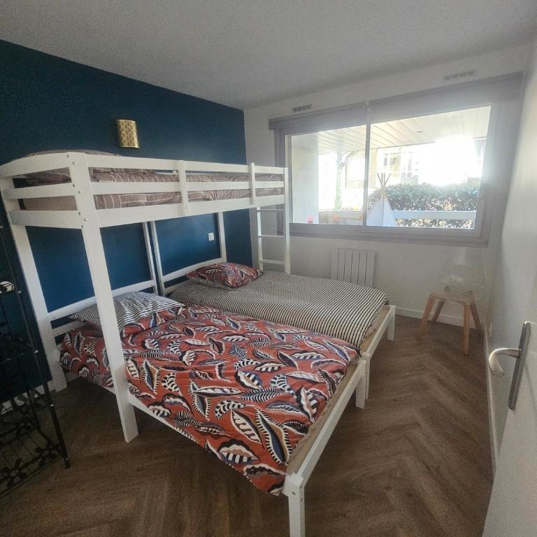 Au coeur du Palais des Arts en centre ville pour 5 personnes - One-Bedroom Apartment - 10