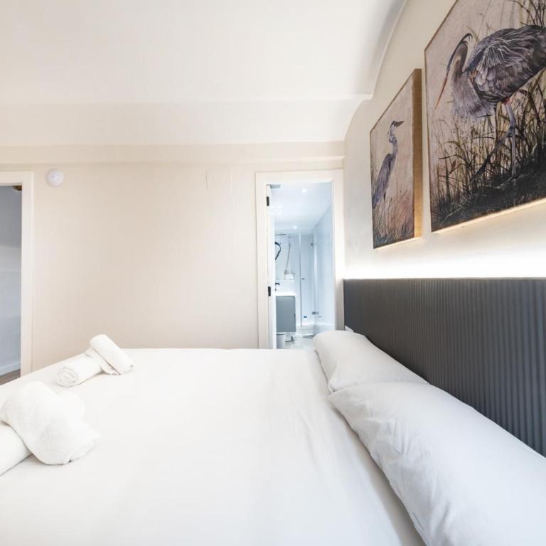 BeBarceloner Sants Apartments- 3 bedroom - Apartment - 13