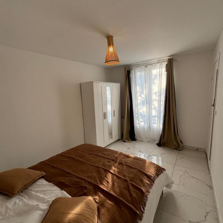3-room apt, 7 min from RER, 15 min to Paris, 15 min to Stade de France - Two-Bedroom Apartment - 10