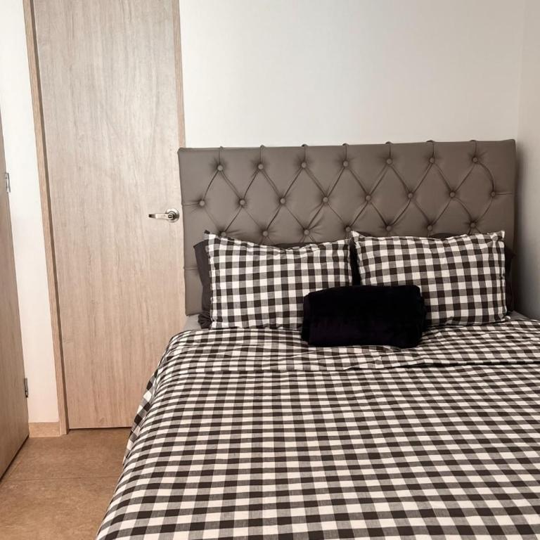 Near Provenza, Peaceful & Stylish - Apartamento - 9
