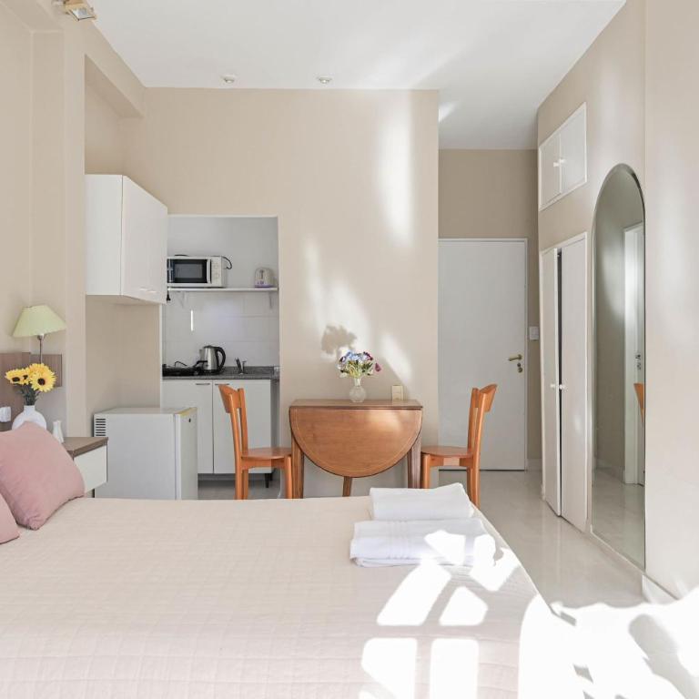 LDV Aparts 4F by MOT Rentals - Apartment - 2