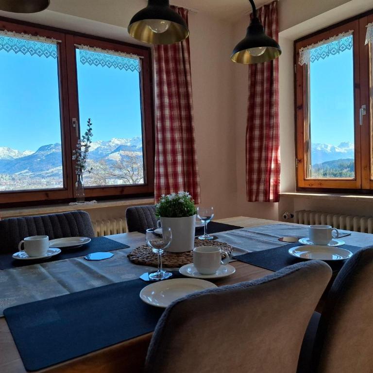 Ferienhof Kühberg mit schönstem Panoramablick - Apartment mit 2 Schlafzimmern und Balkon - 2