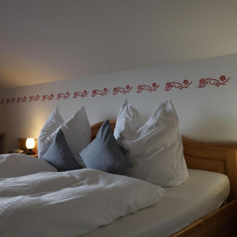 Ferienhof Kühberg mit schönstem Panoramablick - Apartment mit 3 Schlafzimmern und Balkon - 11